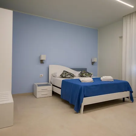 Pasitea Πανσιόν